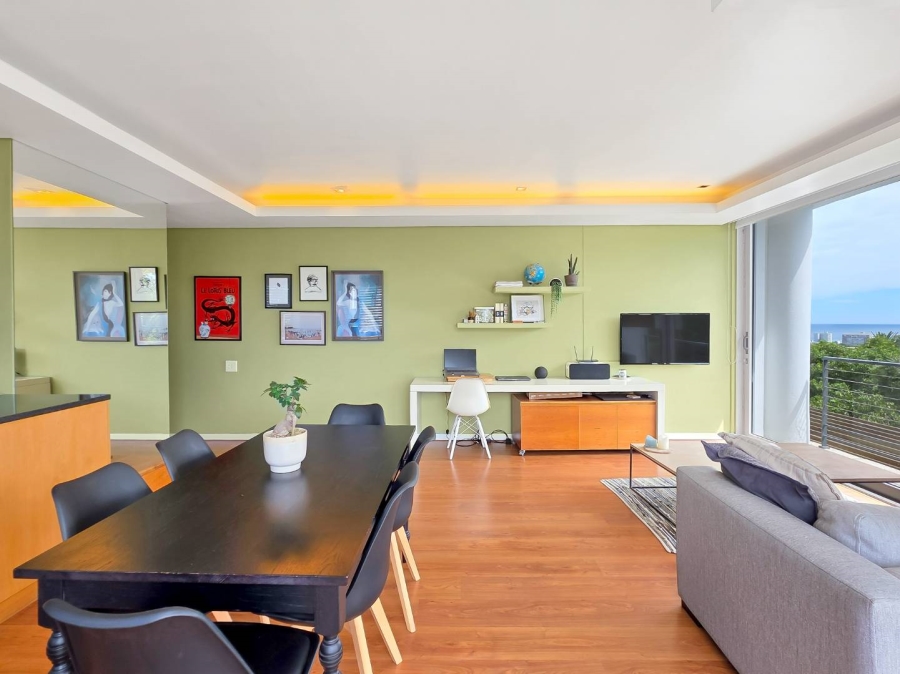 To Let 1 Bedroom Property for Rent in Green Point Western Cape